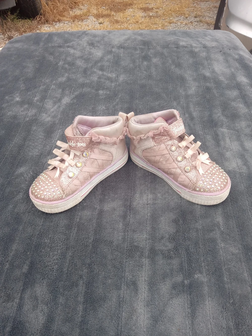 Wink Rose Pink Rhinestone High-Top Kids Sneakers